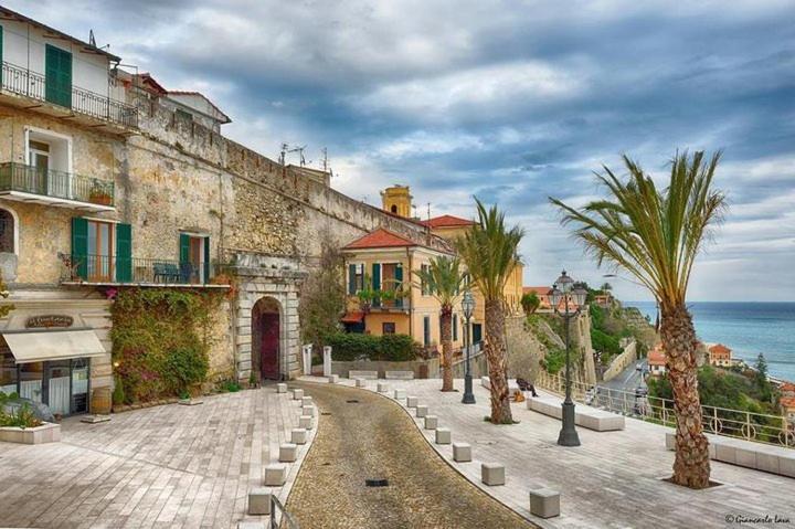 Casa Luna * Ventimiglia